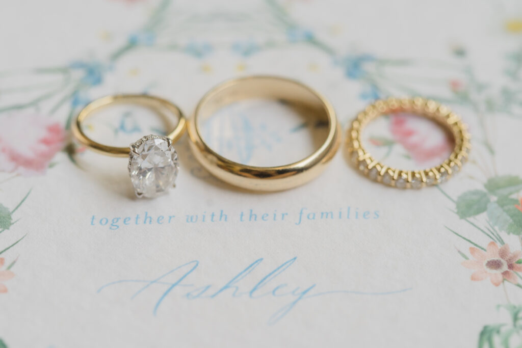 Close up shot of gold wedding rings. 